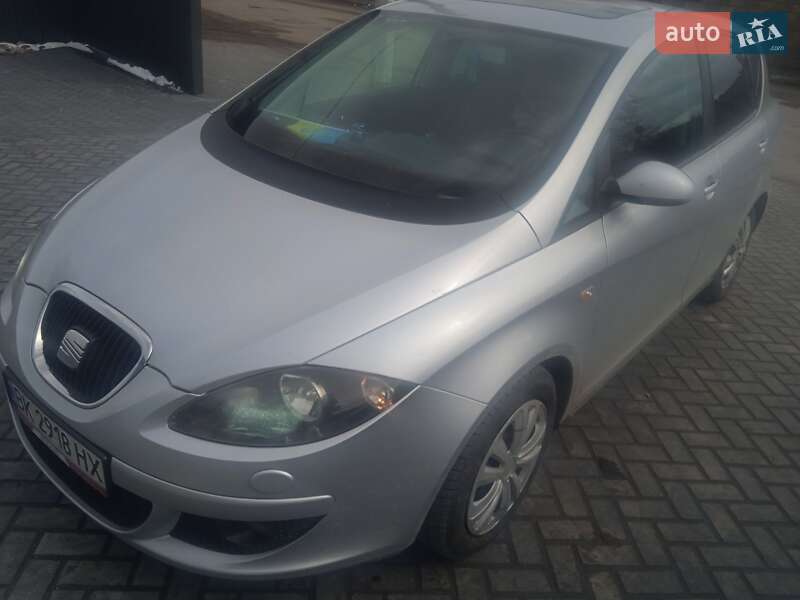 Хетчбек SEAT Toledo 2005 в Здолбуніві