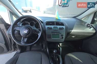 Хэтчбек SEAT Toledo 2007 в 