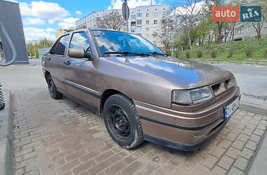 Седан SEAT Toledo 1993 в 