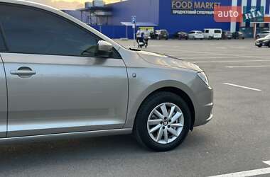 Лифтбек SEAT Toledo 2014 в 