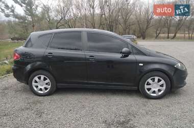 Хэтчбек SEAT Toledo 2006 в 