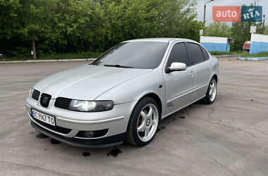 Седан SEAT Toledo 2001 в 