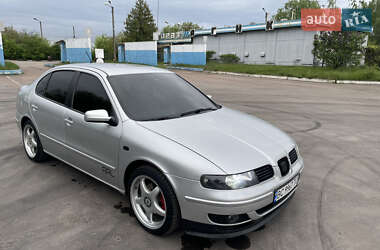 Седан SEAT Toledo 2001 в 