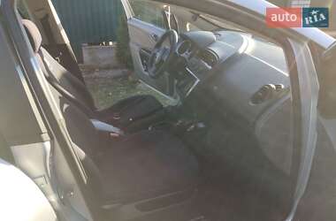 Хэтчбек SEAT Toledo 2005 в 
