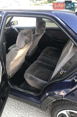 Седан SEAT Toledo 1992 в 