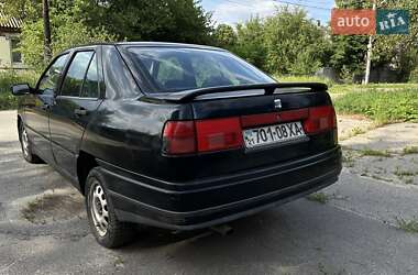 Седан SEAT Toledo 1993 в 