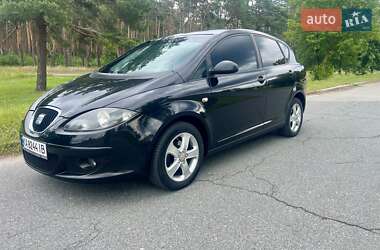 Хэтчбек SEAT Toledo 2008 в Киеве