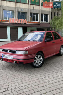 Седан SEAT Toledo 1993 в Долине