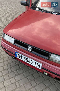 Седан SEAT Toledo 1993 в 