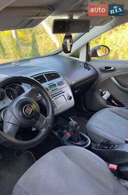 Хэтчбек SEAT Toledo 2008 в 