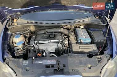 Хэтчбек SEAT Toledo 2005 в 