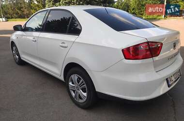 Лифтбек SEAT Toledo 2017 в 