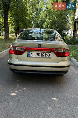 Седан SEAT Toledo 2003 в 