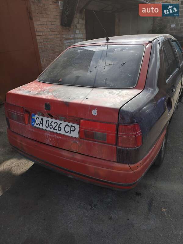 Седан SEAT Toledo 1995 в Києві фото 2 Седан SEAT Toledo 1995 в Києві