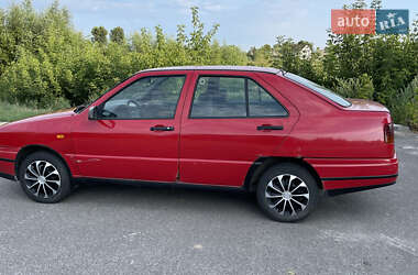 Седан SEAT Toledo 1995 в 
