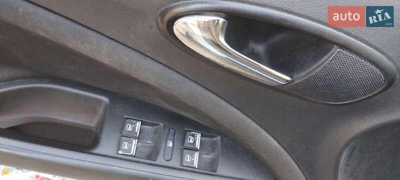 Хэтчбек SEAT Toledo 2005 в Здолбунове