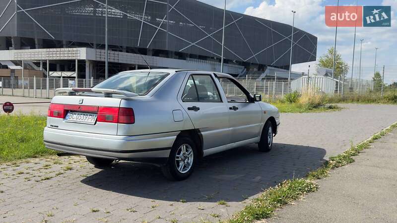 Седан SEAT Toledo 1994 в Львове