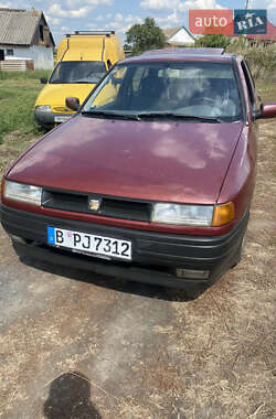 Седан SEAT Toledo 1992 в Первомайську