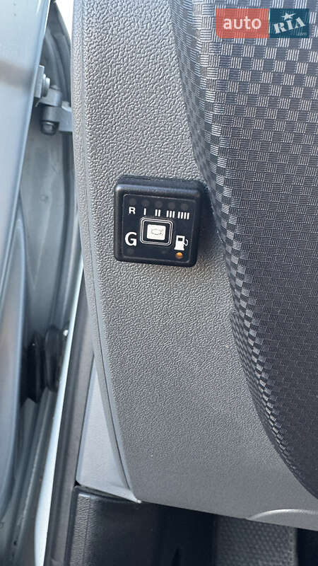 Хетчбек SEAT Toledo 2004 в Тернополі