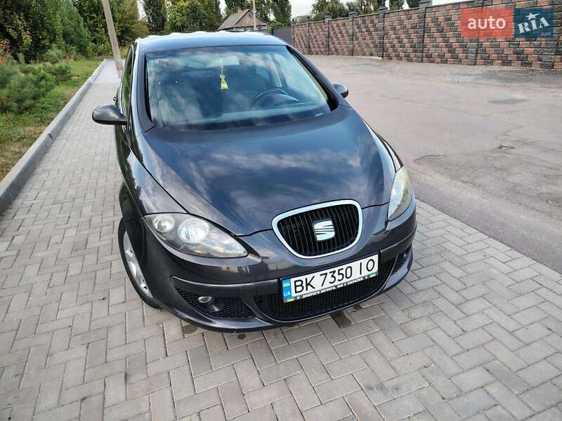 Хэтчбек SEAT Toledo 2005 в Ровно фото 15 Хэтчбек SEAT Toledo 2005 в Ровно