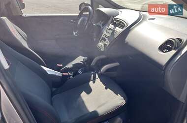 Хэтчбек SEAT Toledo 2004 в 