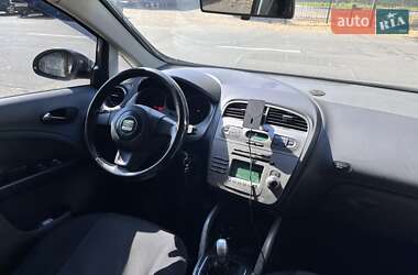 Хэтчбек SEAT Toledo 2004 в 