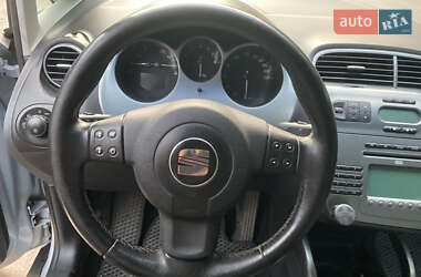Хетчбек SEAT Toledo 2006 в 