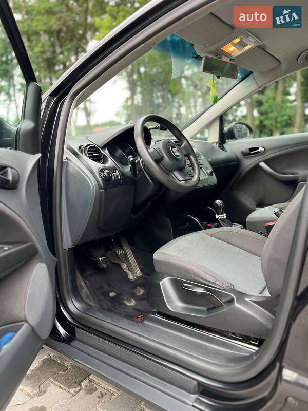 Хетчбек SEAT Toledo 2008 в Львові