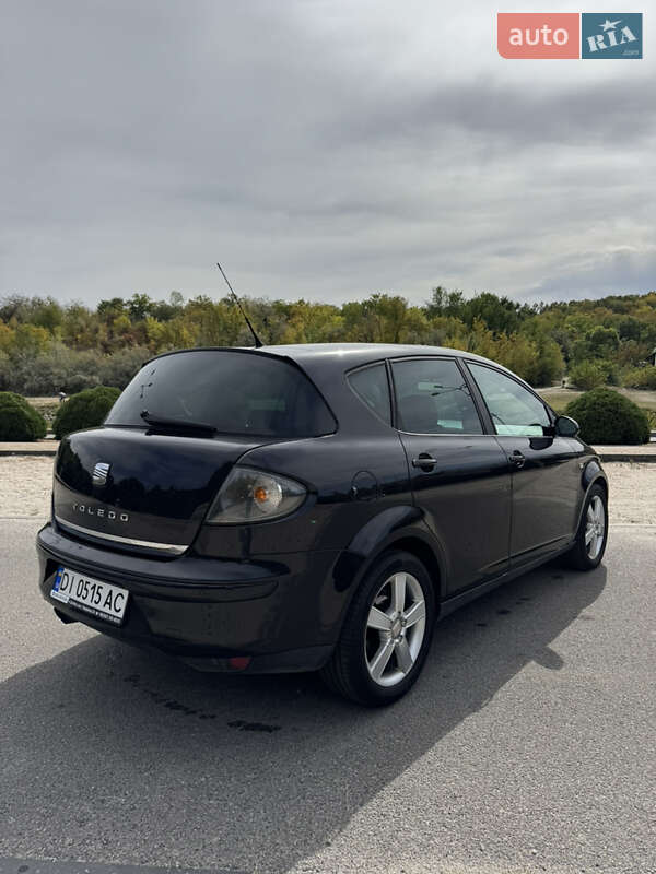 Хэтчбек SEAT Toledo 2006 в Днепре