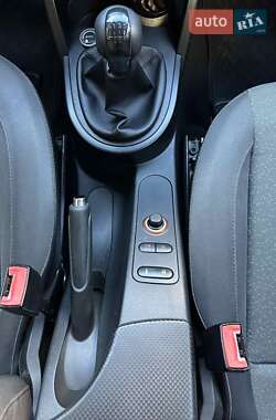 Хэтчбек SEAT Toledo 2006 в 