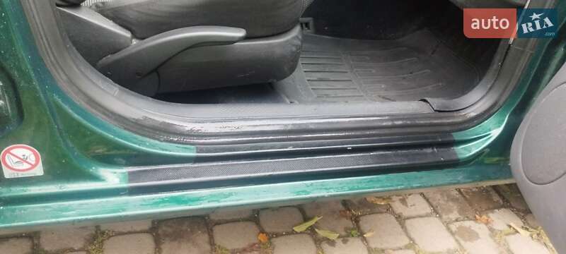 Седан SEAT Toledo 2001 в Рудки