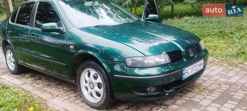 Седан SEAT Toledo 2001 в Рудки
