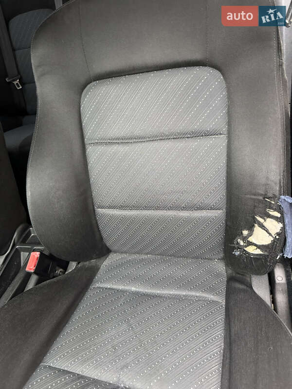 Седан SEAT Toledo 2004 в Киеве
