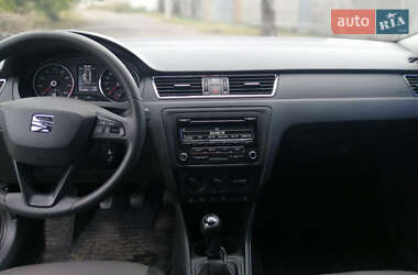 Лифтбек SEAT Toledo 2014 в 