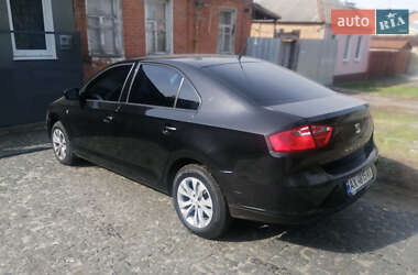 Лифтбек SEAT Toledo 2014 в 
