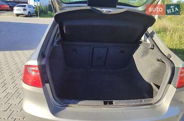 Лифтбек SEAT Toledo 2014 в 