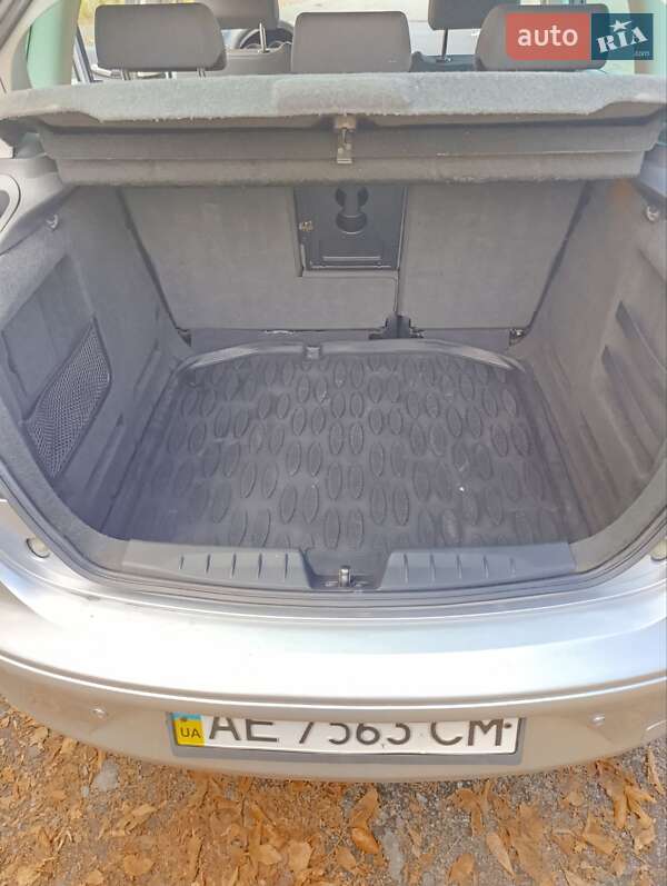 Хетчбек SEAT Toledo 2008 в Дніпрі фото 16 Хетчбек SEAT Toledo 2008 в Дніпрі