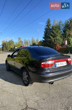 Седан SEAT Toledo 2004 в 