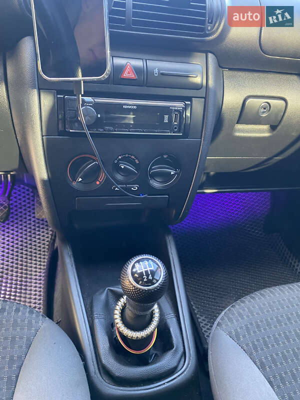 Седан SEAT Toledo 2004 в Броварах фото 15 Седан SEAT Toledo 2004 в Броварах