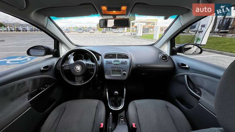 Хэтчбек SEAT Toledo 2006 в Киеве
