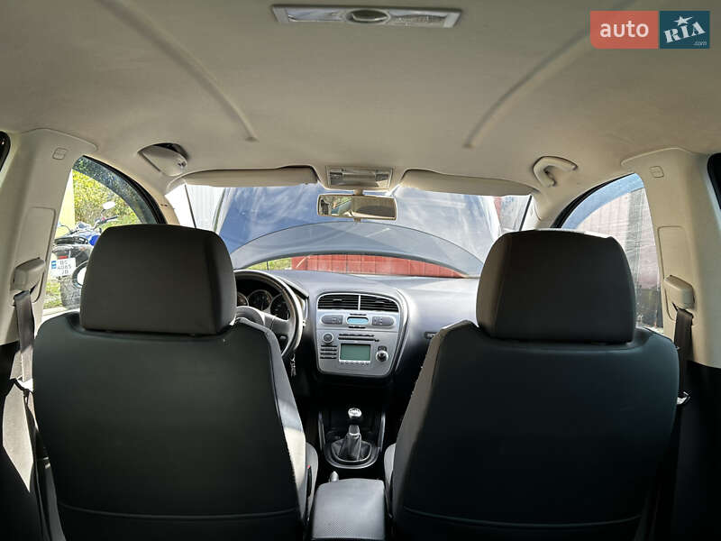 Хетчбек SEAT Toledo 2008 в Львові