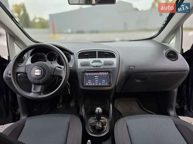 Хэтчбек SEAT Toledo 2008 в Полтаве фото 14 Хэтчбек SEAT Toledo 2008 в Полтаве