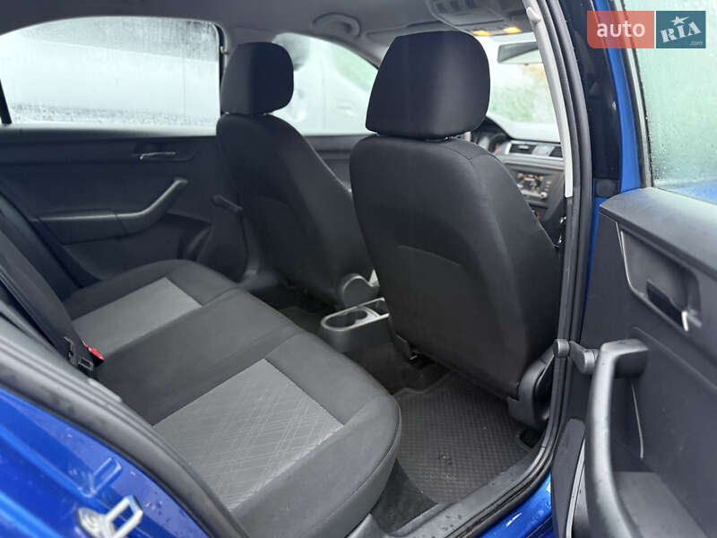 Лифтбек SEAT Toledo 2016 в Житомире фото 27 Лифтбек SEAT Toledo 2016 в Житомире