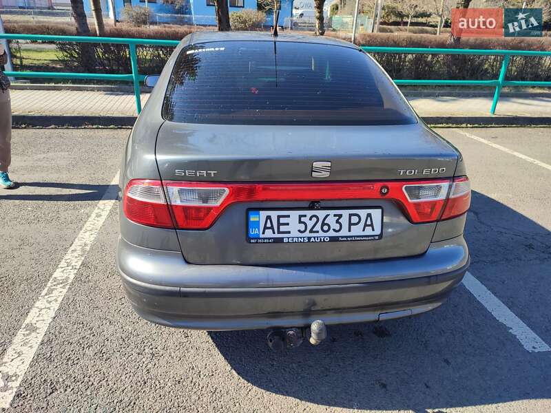 Седан SEAT Toledo 2002 в Дніпрі фото 9 Седан SEAT Toledo 2002 в Дніпрі