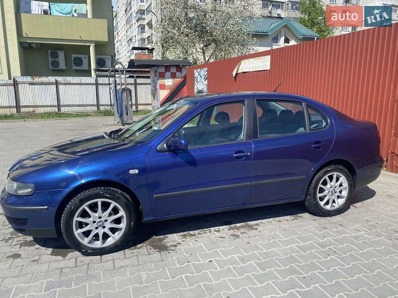 Седан SEAT Toledo 2002 в Львові