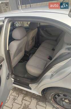 Седан SEAT Toledo 2001 в Івано-Франківську