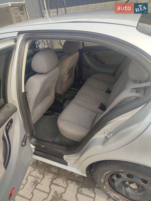 Седан SEAT Toledo 2001 в Івано-Франківську фото 4 Седан SEAT Toledo 2001 в Івано-Франківську