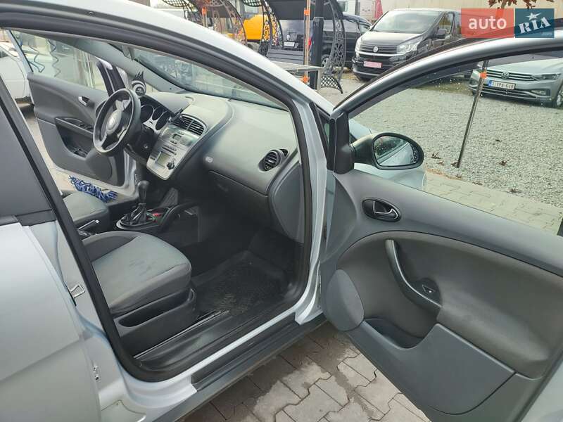 Хетчбек SEAT Toledo 2008 в Калуші фото 17 Хетчбек SEAT Toledo 2008 в Калуші