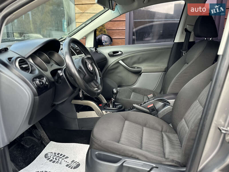 Хетчбек SEAT Toledo 2005 в Шептицькому фото 25 Хетчбек SEAT Toledo 2005 в Шептицькому