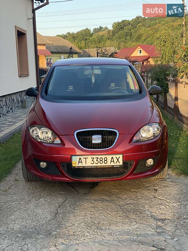 Хетчбек SEAT Toledo 2008 в Івано-Франківську фото 2 Хетчбек SEAT Toledo 2008 в Івано-Франківську